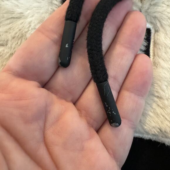 UGG Women's Rey Fuzzy Hoodie Sz L Black Spell Out Logo Fleece Lined Soft Lounge - Picture 7 of 10